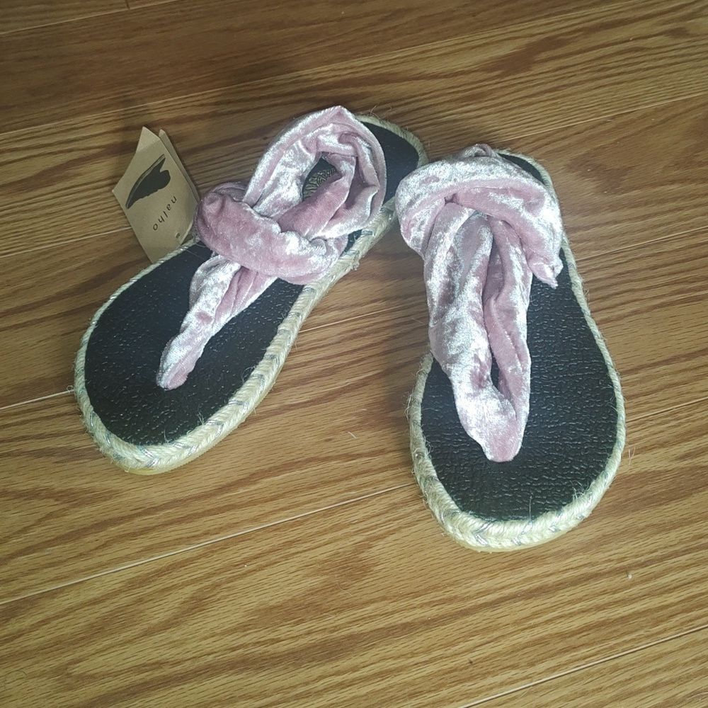 Nalho Ganika Espadrille pinkish velvet plush Sandals  Sz 6 NWT
